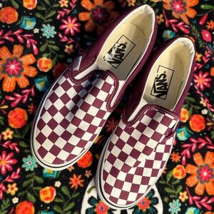 New without tags checkered purple flats never worn